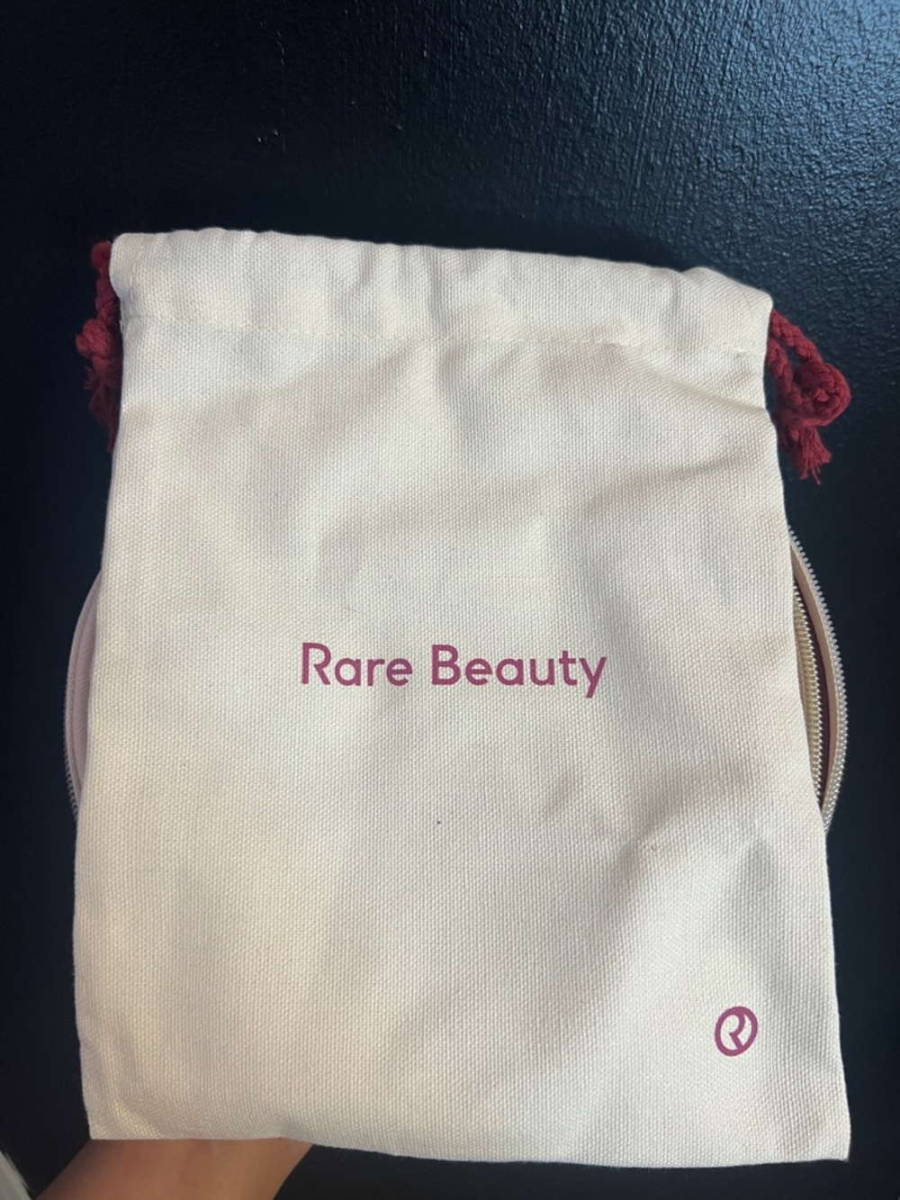 *RARE* 🔥 Rare Beauty Selena Gomez Crossbody Cosmetic Bag - Picture 5 of 5
